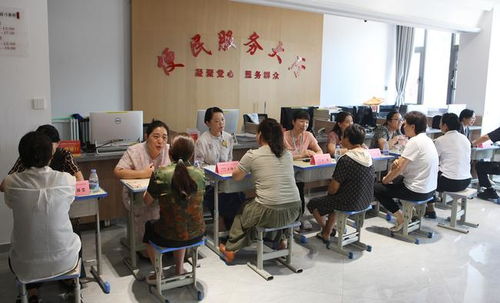 家庭教育心連心，公益咨詢暖萬家——鄭州市教育局關(guān)工委家庭教育公益咨詢活動走進(jìn)惠濟(jì)區(qū)弓寨黨群服務(wù)中心